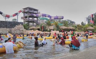 Imlek di Jogja Bay Dimeriahkan Barongsai Vs Reog Warnai