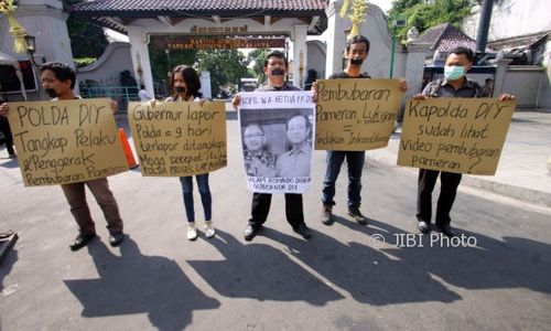 Sejumlah Warga dari "Makaryo" Gelar Aksi Diam Menuntut Pengungkapan Kasus Kekerasan