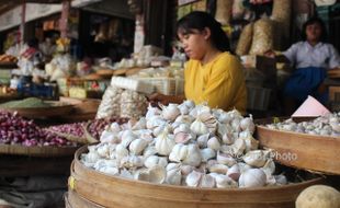 KOMODITAS PANGAN : Harga Bawang Putih di Klaten Tembus Rp60.000/Kg