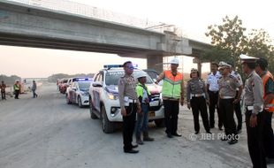 JALUR MUDIK LEBARAN 2017 : Fix! Jalur Tol Soker Dibuka mulai Ngasem sampai Paldaplang