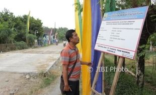 INFRASTRUKTUR SRAGEN : Sebulan Setelah Ground Breaking, Jalan di Plupuh Tak Kunjung Dikerjakan