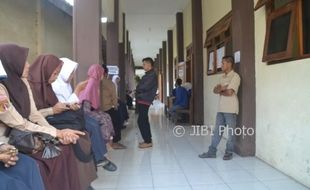 PPDB 2017 : Data Nilai Berbeda di SKHUN dan PPDB Online Ditemukan di Kabupaten Sukoharjo