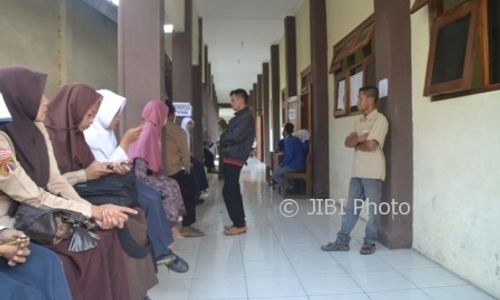 PENDIDIKAN SUKOHARJO : Ikut PPDB Online Sekolah Favorit, 2 Calon Siswa Baru Pakai SKTM Fiktif