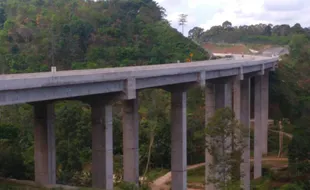 JALUR MUDIK LEBARAN 2017 : Semarang-Ngasem Berpotensi Macet di Pintu Keluar Tingkir