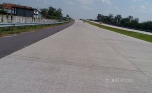 TOL SOLO-KERTOSONO : Tol Soker Segera Diresmikan, Warga Boyolali Bingung Menyeberang