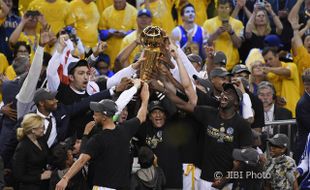 Bekuk Cavs, Warriors Juara NBA