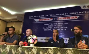 INDONESIA VS PUERTO RICO : Carlos : Rivalitas Madrid? Kami Bersahabat