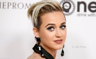 Depresi, Katy Perry Nyaris Bunuh Diri