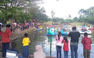 WISATA SRAGEN : Ada OM. Sera, Ini Jadwal Lengkap Konser Musik di Ndayu Park