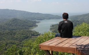 Dongkak Wisatawan, Pemkab Kulonprogo Diminta Bangun Jalan Menuju Bukit Menoreh