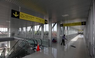 Transportasi Umum Sepi, Skybridge Tirtonadi-Solo Balapan Ditutup sampai 31 Mei