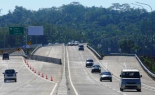 Akhir Pekan Saatnya Jalan-Jalan, Simak Tarif Tol Semarang-Solo Terbaru