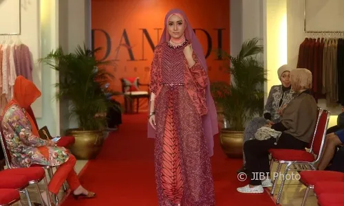 FASHION SHOW SOLO : Cantik Elegan Saat Ramadan dan Lebaran dengan Danadi Moslem