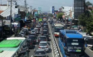 Pemudik Belum Kembali, 3 Jalan di Solo Macet H+3 Lebaran 2017