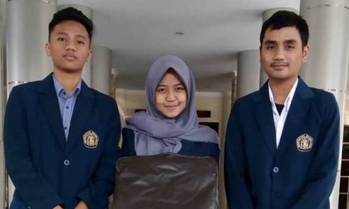 PENEMUAN BARU : Mahasiswa FT Universitas Brawijaya Malang Bikin Alas Duduk Anti Ngantuk