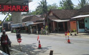 WISATA GUNUNGKIDUL : H+1 Lebaran, Gua Pindul Belum Ramai