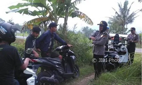 BALAP LIAR SEMARANG : Cegah Trek-Trekan, Polisi Ambarawa Giatkan Patroli di Jalan Lingkar