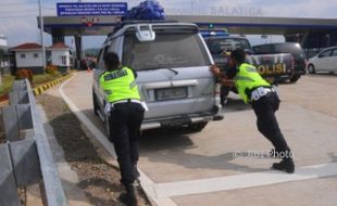 FOTO MUDIK 2017 : Tak Perlu Waswas Mogok di Tol Salatiga