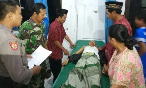 KECELAKAAN TRENGGALEK : Tertabrak Motor di Jalan Trenggalek-Ponorogo, Pria Lansia Tewas