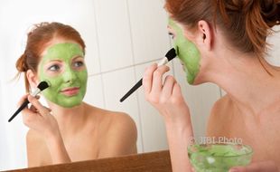 TIPS KECANTIKAN : Ini Cara Mudah dan Murah Bikin Masker Wajah