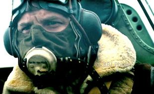 Ini Alasan Christopher Nolan Tutupi Wajah Tom Hardy di Film Dunkirk