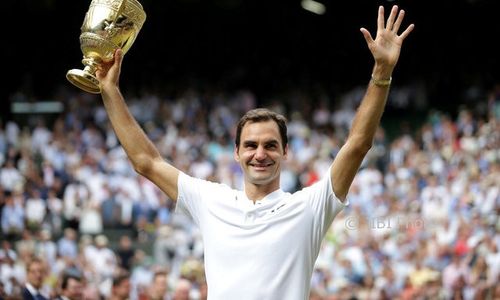 WIMBLEDON 2017 : Juara Lagi, Federer Masih Haus Gelar