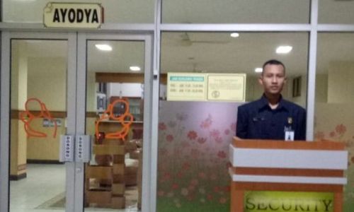 Ibunda Jokowi Jalani Operasi Sinusitis di RS Kasih Ibu Solo