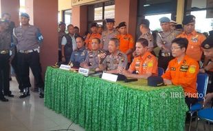 HELIKOPTER BASARNAS JATUH : Detik-Detik Jatuhnya Heli Penyelamat di Temanggung