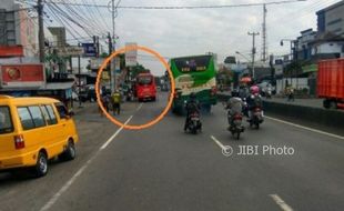 Trans Jateng Dituding Sembarangan Naik-Turunkan Penumpang