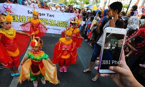 FOTO HARI JADI SALATIGA : Begini Kirab Budaya di Salatiga