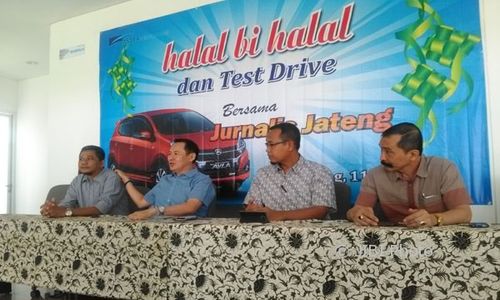 BURSA MOBIL : New Ayla Dongkrak Penjualan Daihatsu