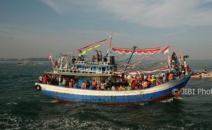 FOTO LEBARAN 2017 : Serunya Syawalan Warga Pesisir Utara