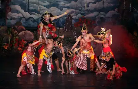 Agenda Solo Hari Ini: Ada Kisah Irawan Rabi di Wayang Orang Sriwedari