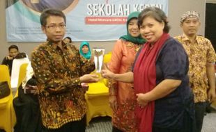 PENDIDIKAN SOLO : SDIT Nur Hidayah Solo Jadi Sekolah Keren Versi Kemendikbud