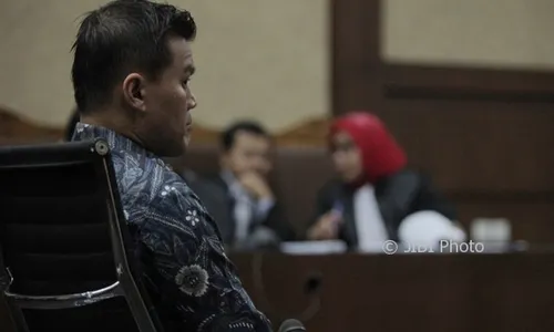 KORUPSI E-KTP : Divonis 8 Tahun Penjara, Andi Narogong Enggan Banding