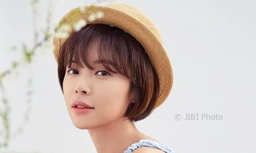 K-POP : Hwang Jung Eum Lahirkan Anak Pertama