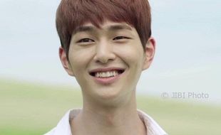 K-POP : Fans Minta Onew Tinggalkan Shinee