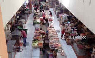 PASAR TRADISIONAL SOLO : Pasar Gading Terbaik se-Jateng