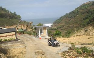 Ternyata Proyek Wisata Tak Berzin di Gunungkidul Bertebaran