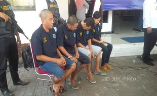 NARKOBA JATENG : Turuti Perintah Ayah, Ibu-Ibu di Blora Edarkan Sabu-Sabu