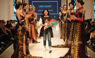 Glamour dan Elegan dalam Balutan Tokoh Pewayangan