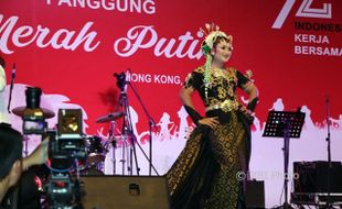 HUT RI : TKW Cantik Asal Sragen Bergaya Bak Model di Hong Kong