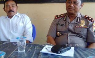 PENCABULAN MADIUN : Pegang Payudara 3 Siswi, Guru Kesenian SMK Ditangkap