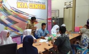 Dispendukcapil Sragen Setop Sementara Layanan Pembuatan KIA, Ini Alasannya