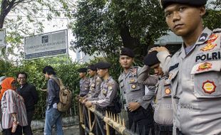 Blokade Diskusi "Pengungkapan Sejarah 1965", Polisi Dikecam