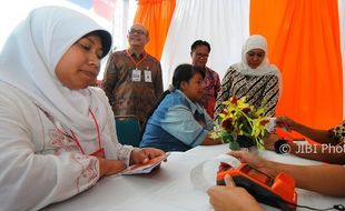 Foto Bantuan Sosial Non Tunai di Salatiga