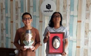 EKONOMI KREATIF :  Lowpolypaper, Mainkan Kertas 3 Dimensi Jadi Karya Bernilai