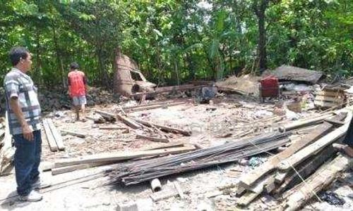 KEMISKINAN KLATEN : Baru Diusulkan Dapat Bantuan RTLH, Rumah Gedek Trucuk Ambruk Duluan