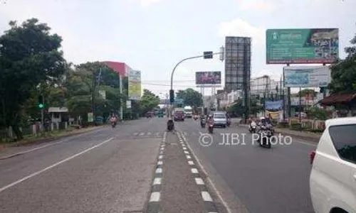 INFRASTRUKTUR SUKOHARJO : Penerangan Kurang Memadai Bikin Pertigaan UMS Berbahaya