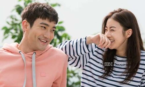 DRAMA KOREA : Choi Siwon Bagi Pengalaman Gendong Kang Sora